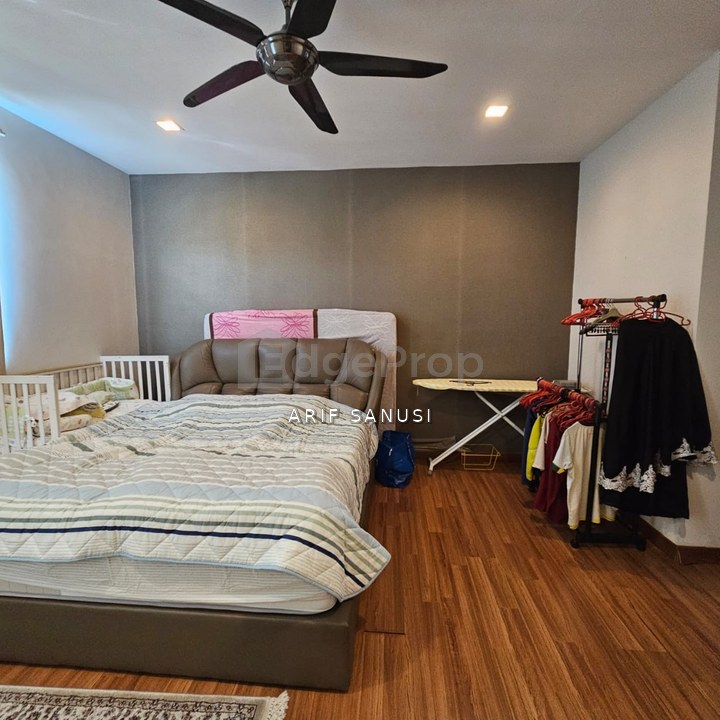 2 Storey Superlink Fully Furnish Laman Cempaka Suria Nilai To Let, Negeri Sembilan, Nilai