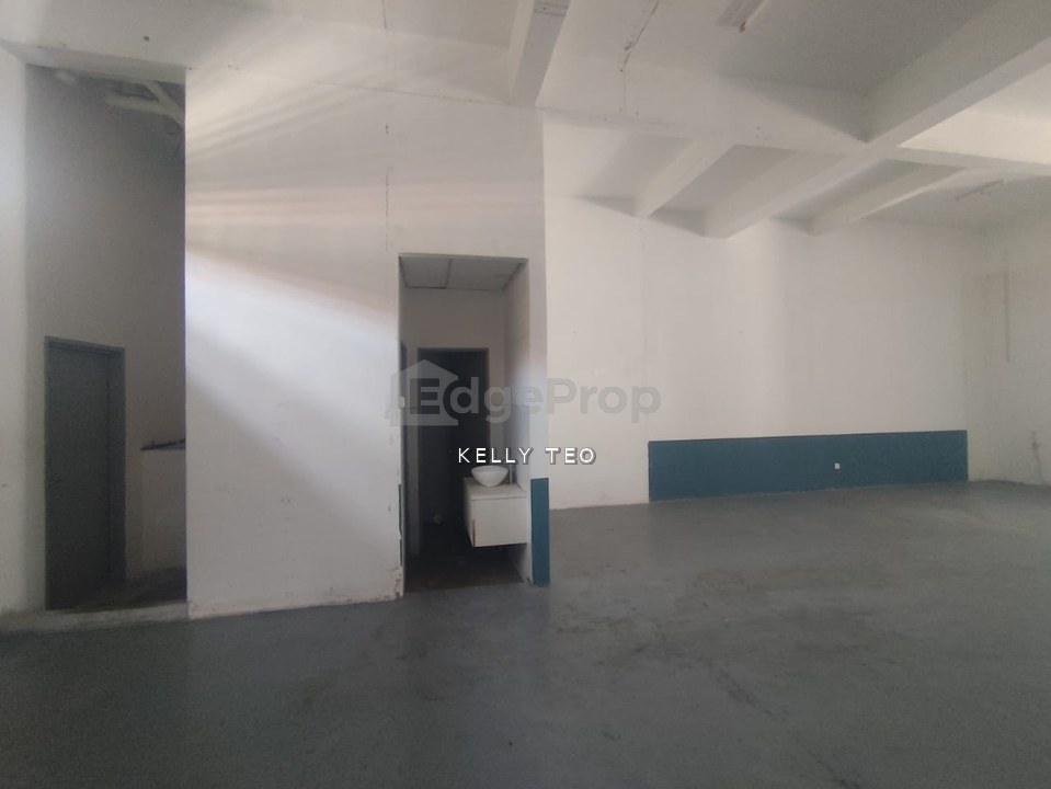 One Kesas Ground Floor Shop for Rent other floor available, Selangor, Klang