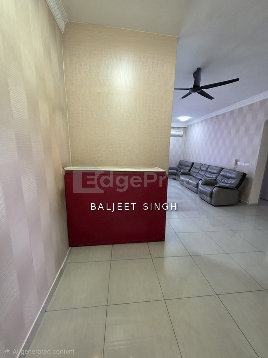 High Floor Spacious Walk-in Glomac Centro , Selangor, Kayu Ara