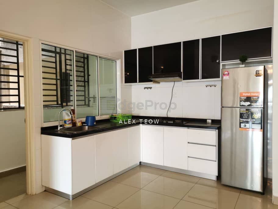 Nusa Heights Apartment For Sale/ 2R 2B/ 1033sqft/ Gelang Patah, Johor, Gelang Patah