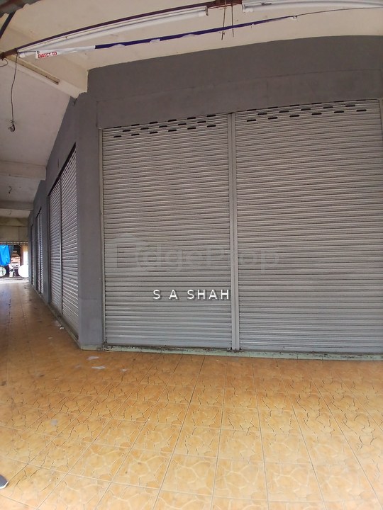 Corner Groundfloor Shoplot @ Taman Petaling Utama, Petaling Jaya, Selangor, Petaling Jaya