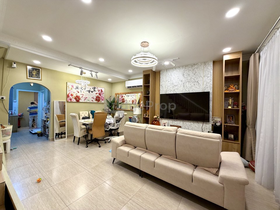 Taman Sri Aman