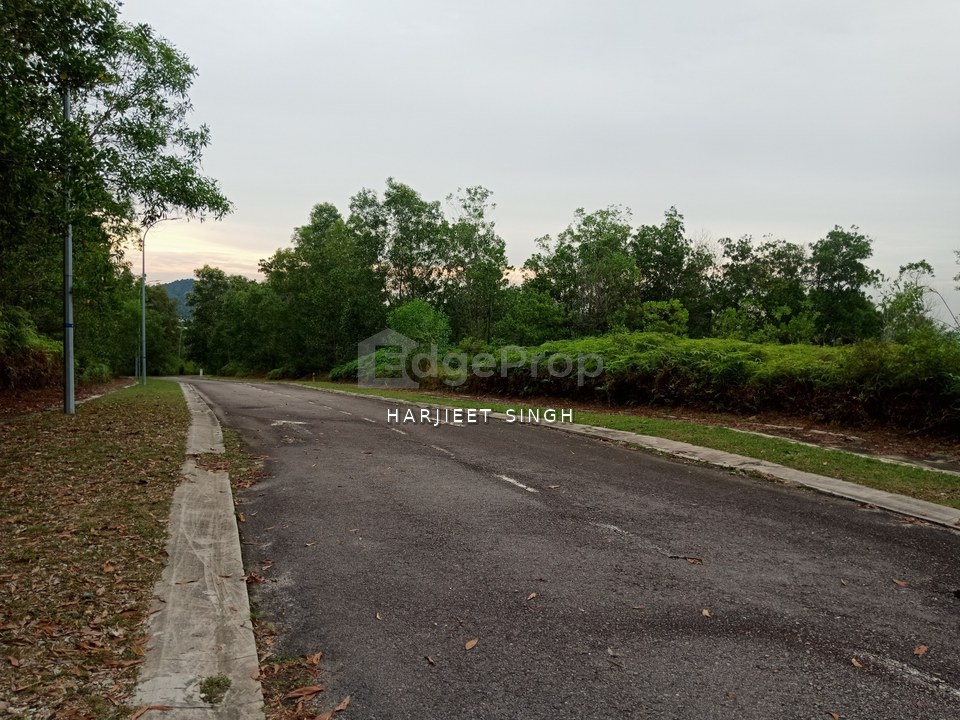 SERENDAH BUNGALOW LOT FACING LAKE & FULL INFRA. NEAR KOMUTER(200 M) & ECRL STATIONS, EASY ACCESS TO PLUS, RAWANG BYPASS, GCE, LATAR, KL. (019-2664083), Selangor, Serendah