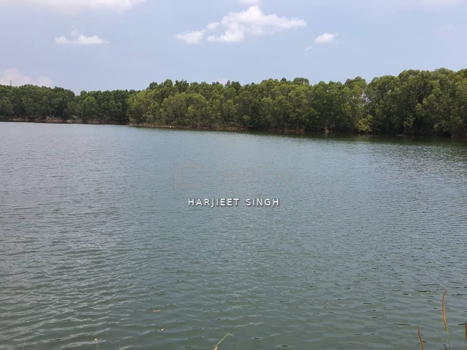 Taman Tasik kiambang