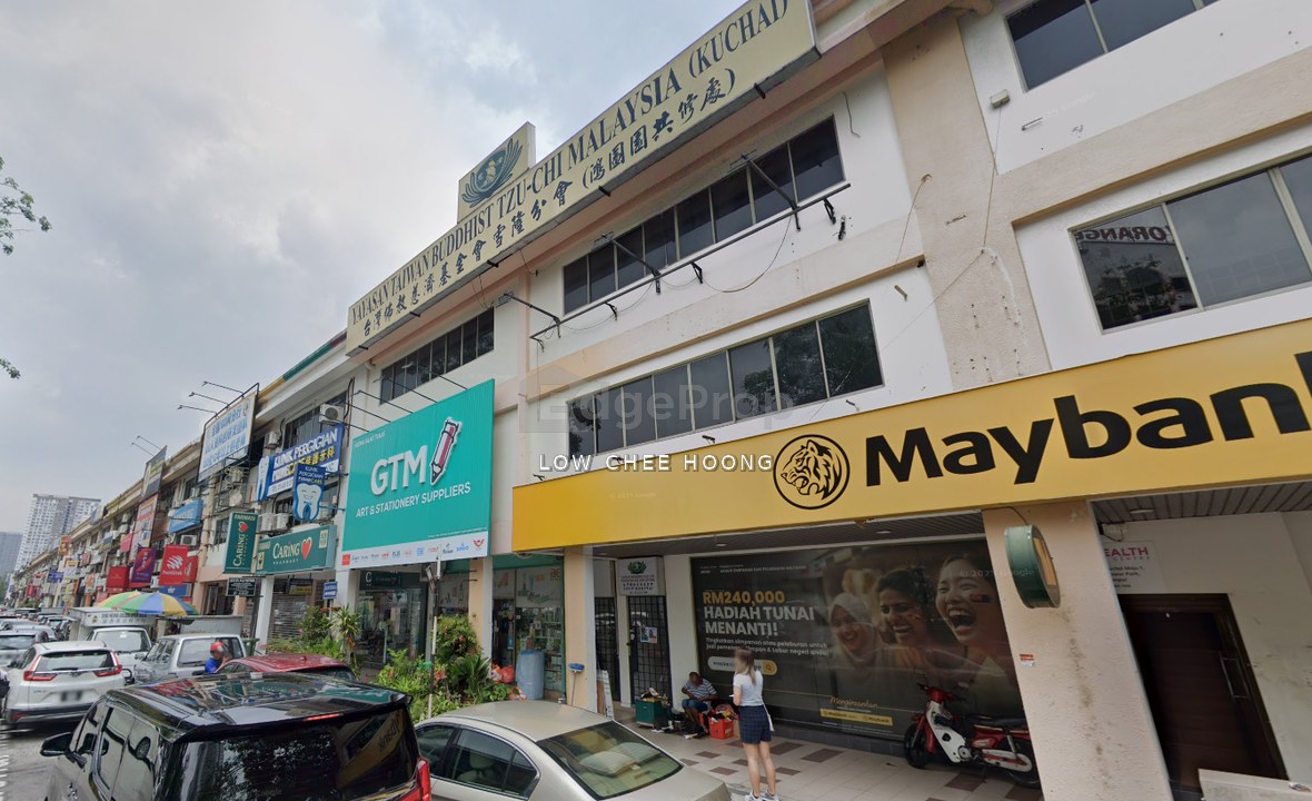 Jalan Kuchai Lama