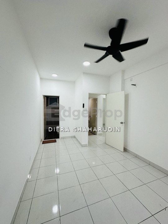 Merpati Indah Apartment, Bandar Putra Kulai - nice house for rent, Johor, Kulai