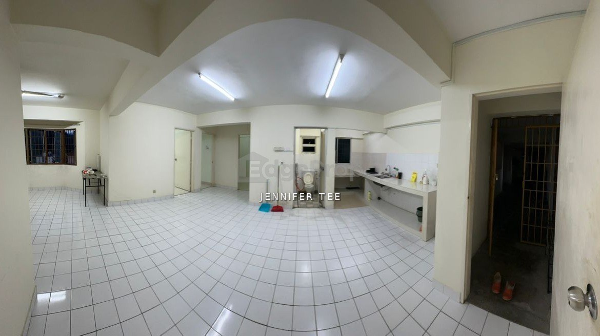 Desa Dua Apartment