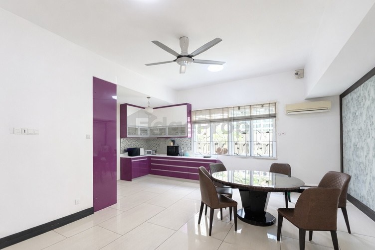 Desa ParkCity (LeVenue)