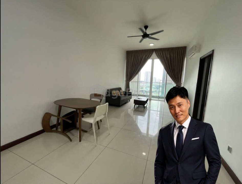 Paragon suites house for sale , Johor, Johor Bahru