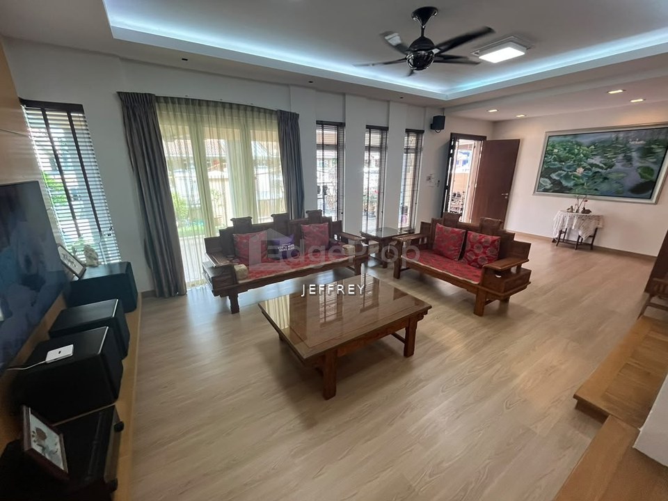 Desa ParkCity (LeVenue)