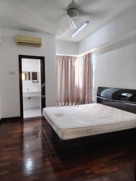 Desa ParkCity (Nadia Parkfront Condominium)