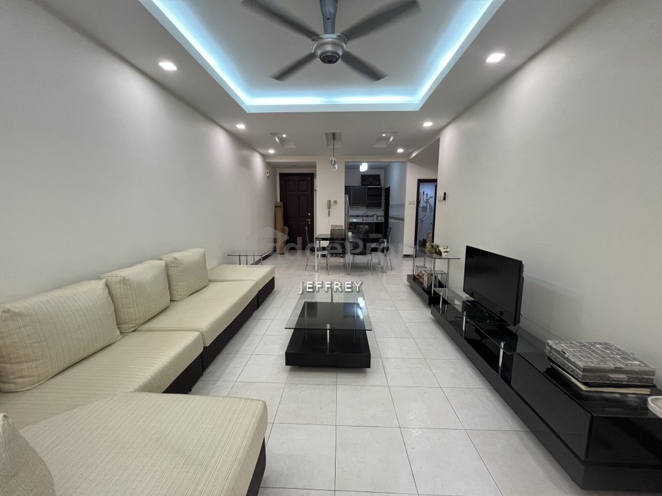 Desa ParkCity (Nadia Parkfront Condominium)