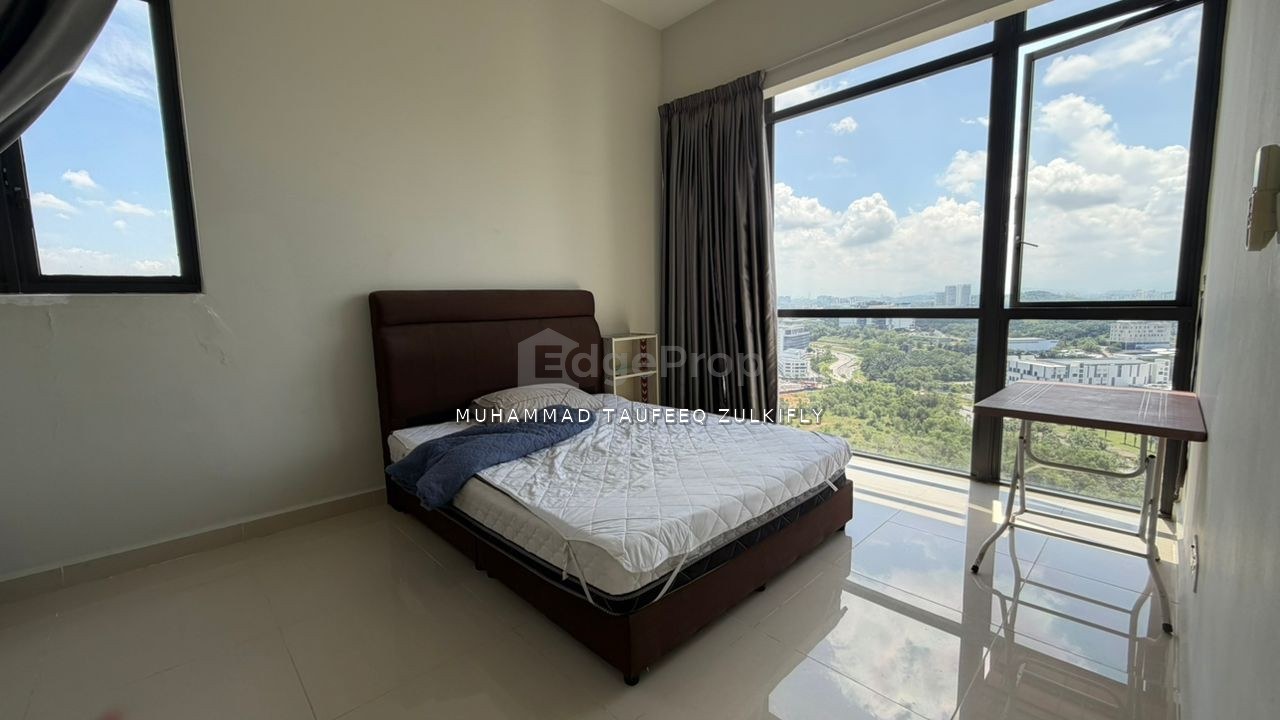 FULLY FURNISHED | HIGH FLOOR | 2 Bedrooms Third Avenue Cyberjaya, Selangor, Cyberjaya