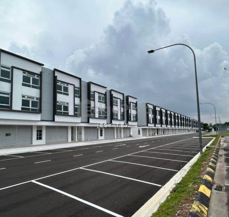 (Ground Floor) Brand New Shop lot For Rent At Adda Avenue, Taman Adda Height, Johor, Johor Bahru
