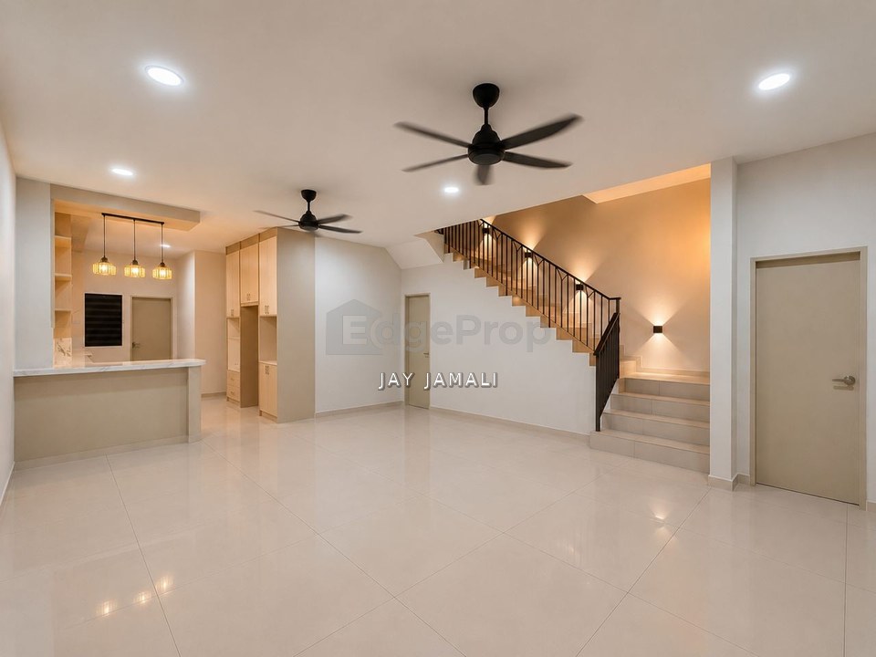 PARTIALLY FURNISHED UNTUK DISEWA FOR RENT | Double Storey Terrace di Setia Warisan Tropika, Kota Warisan, Sepang, Selangor, Sepang