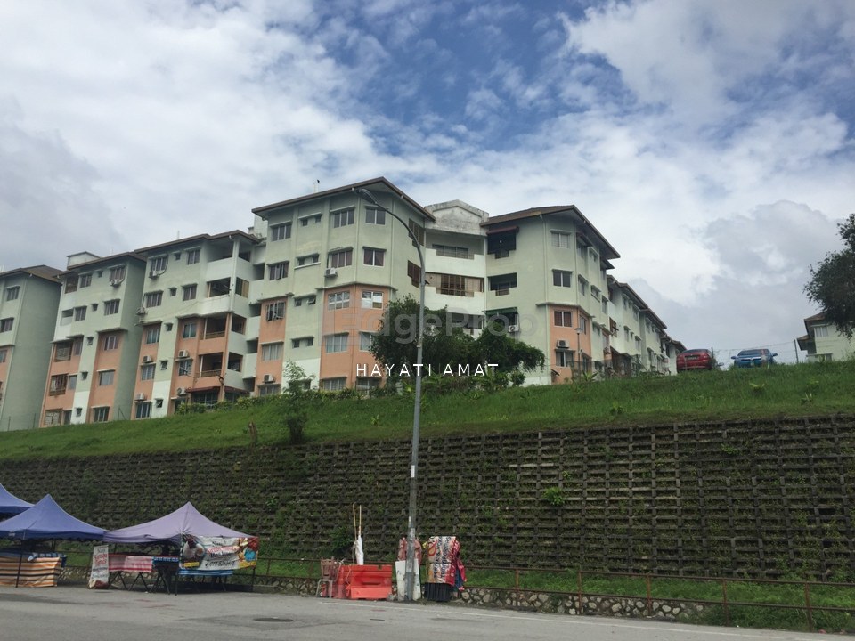Pangsapuri Sutera Apartment (Kajang)