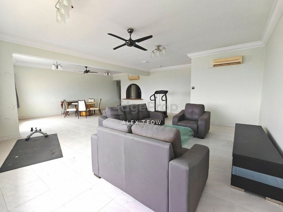 Country Towers Condominium For Sale/ 3R 3B/ 1923sqft/ Seri Alam/ Masai, Johor, Masai