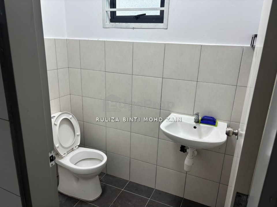 Bungalow Single Storey Laman Rimbunan Kelubi Hulu Langat, Selangor, Hulu Langat