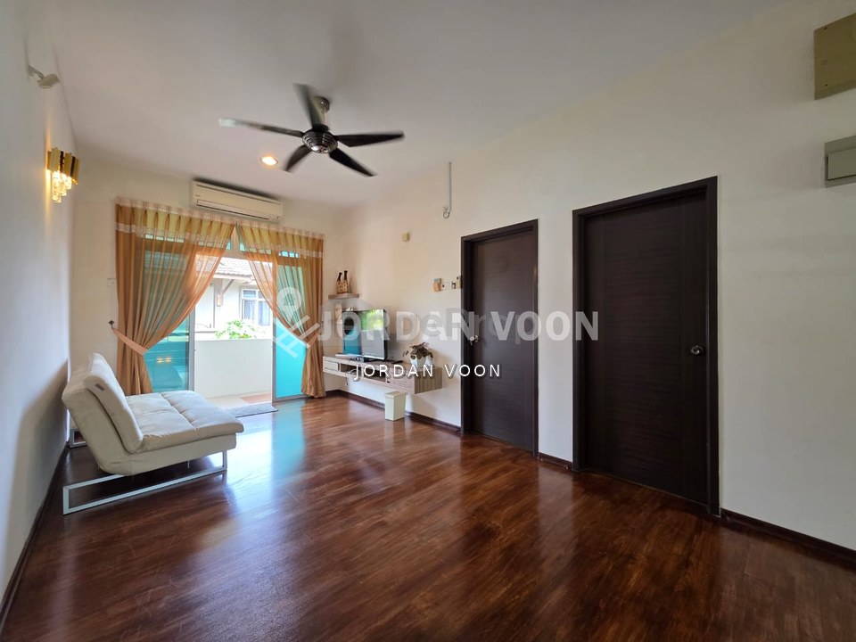 Corner Bungalow Dedaun 2sty Partial Renovate Bigger Land Bandar Cassia Batu Kawan, Penang, Batu Kawan