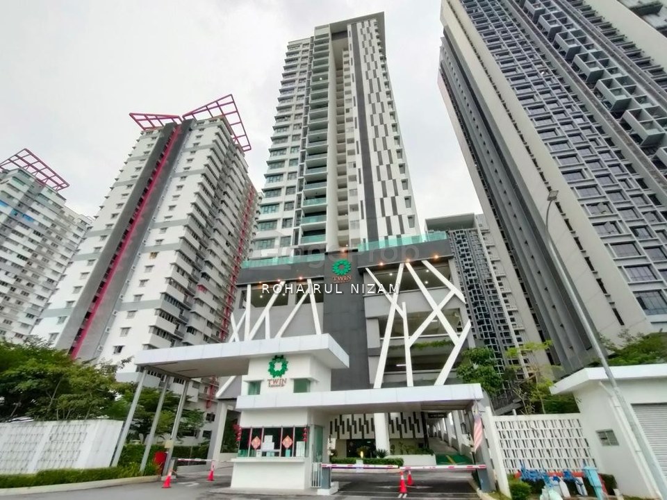 Twinz Residences
