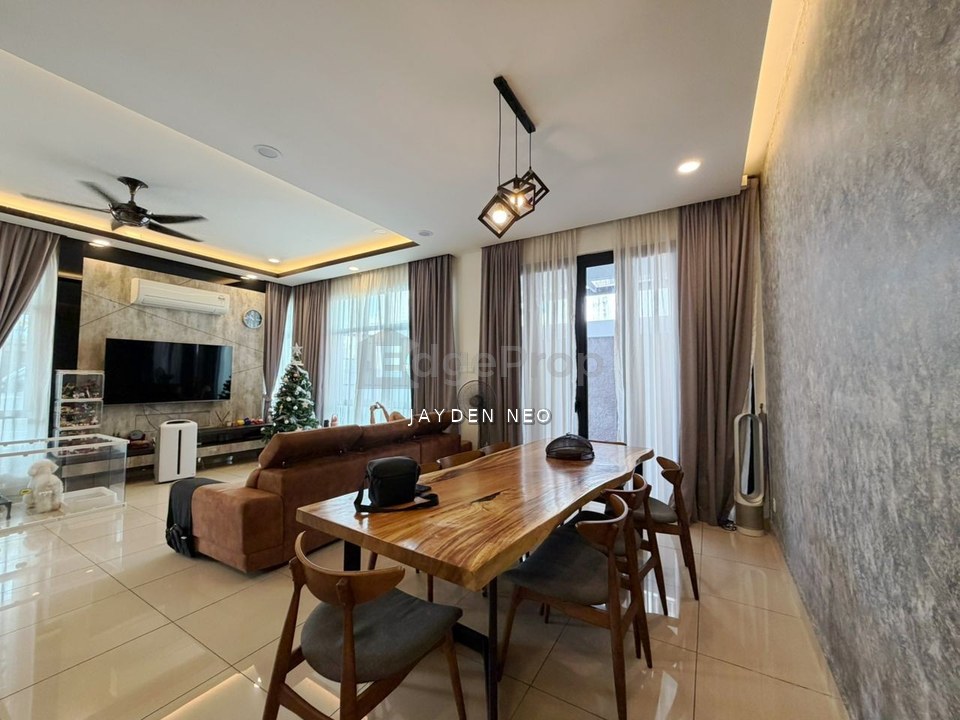 Pulai Hijauan,Fully Renovated,Good Condition,Rare Unit,Near Tuas , Johor, Kangkar Pulai