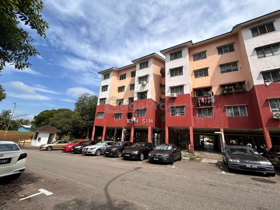 Flat Tasek 64, Bandar Baru Seri Alam