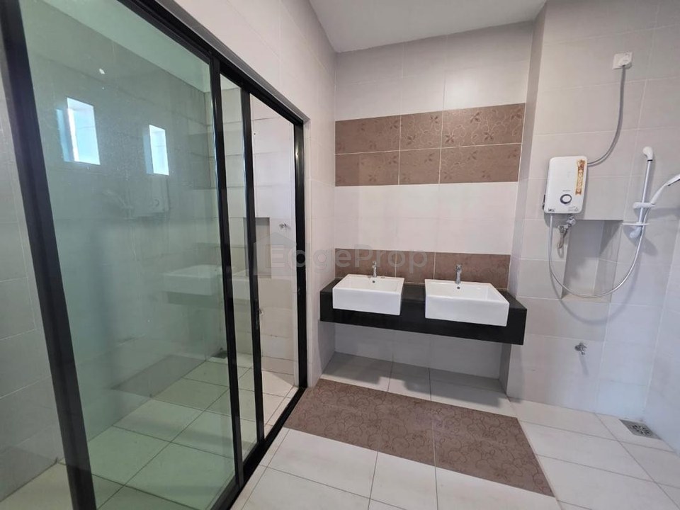 🔥#Nusa Idaman 2.5 Storey Semi-D❤️5209sqft 超大地🏡 背后靠山好风水🌳 而且可以做Full Loan💰✨, Johor, Nusajaya