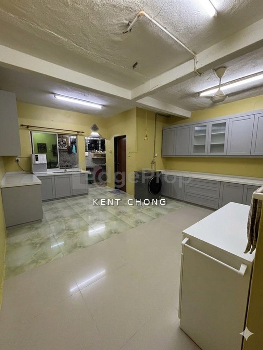 【Full Loan 1k Booking】2 Storey Taman Sri Raya Batu 9 Cheras Near MRT, Selangor, Cheras