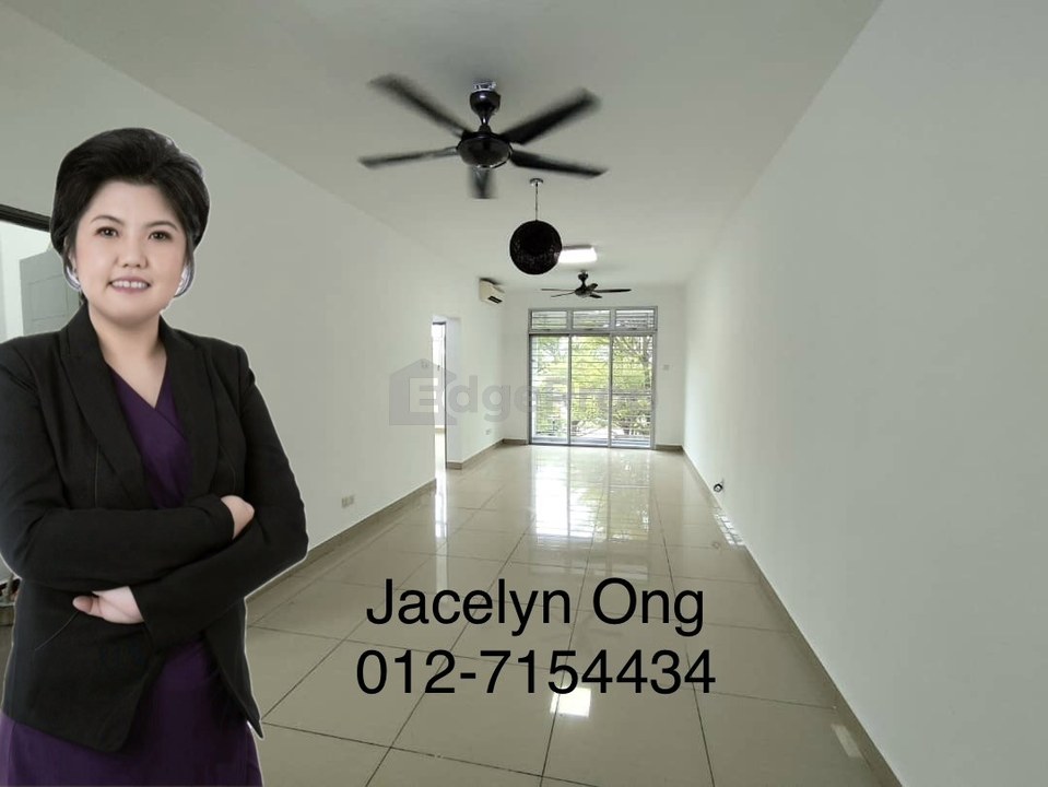 Eastbay Luxury Apartment