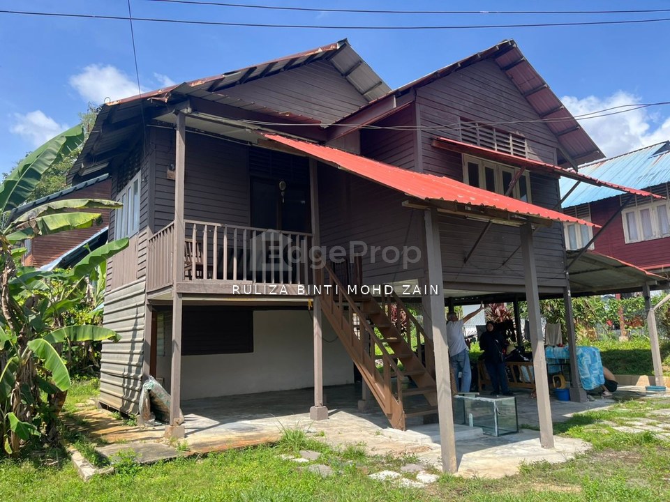Detached House Semi Permanent Low Cost Taman Desa Sentosa Hulu Langat, Selangor, Hulu Langat