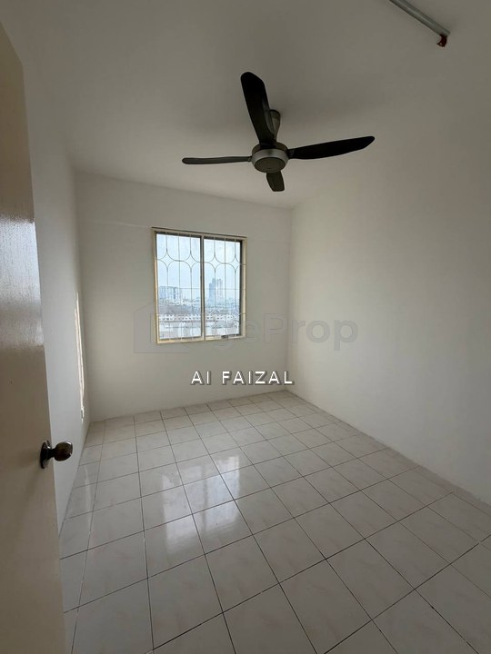 Apartment Vista Pinggiran Seri Kembangan 100% loan, Selangor, Seri Kembangan