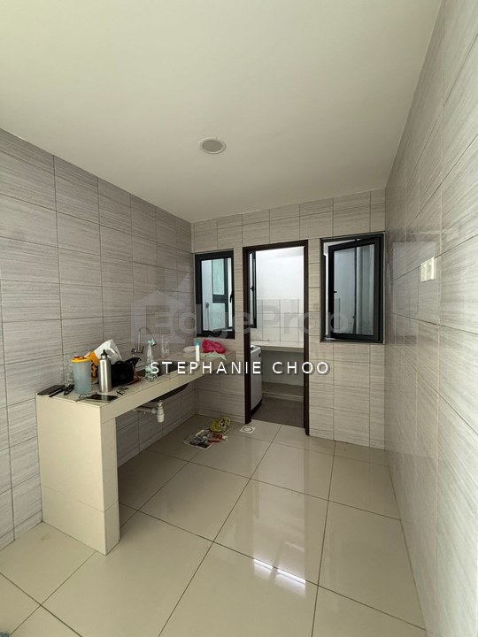 Cheras South, Symphony Tower Near SerI Kembangan, Selangor, Cheras