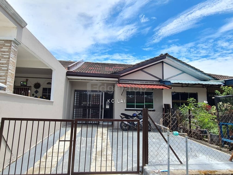Beautiful house - Garden Avenue @ Seremban 2, Seremban, Negeri Sembilan - Single Storey Terrace - For Rent, Negeri Sembilan, Seremban