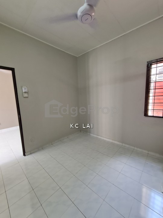 Beautiful house - Garden Avenue @ Seremban 2, Seremban, Negeri Sembilan - Single Storey Terrace - For Rent, Negeri Sembilan, Seremban
