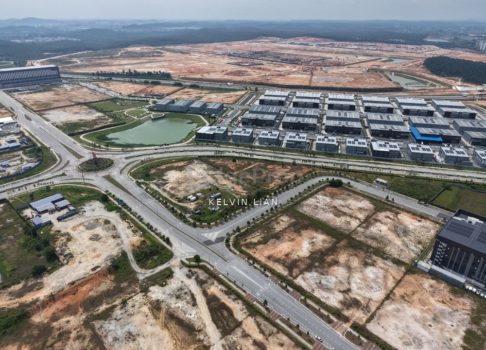 Elmina Business Park