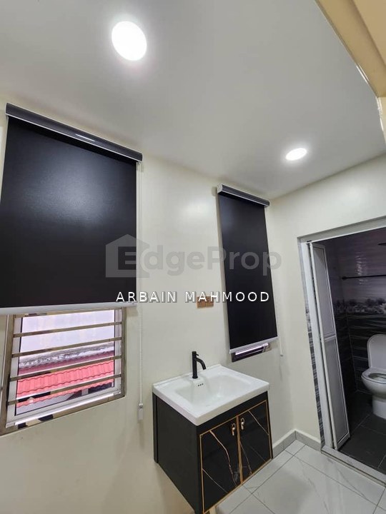 END LOT UNIT | BIG UNIT | TAMAN ROWTER GOMBAK FOR RENT|MORE PARKiNG, Kuala Lumpur, Gombak