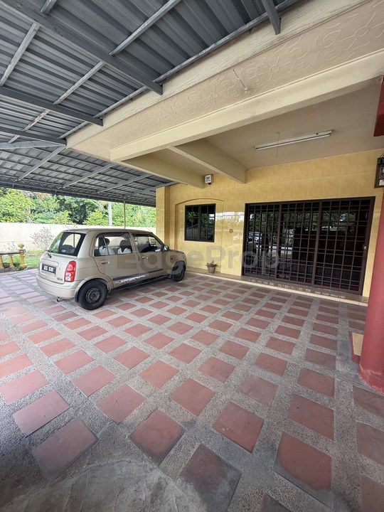 Menglembu Bistari