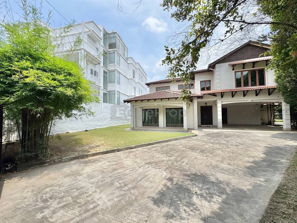 SS19 Subang Jaya Double Storey Bungalow For Sale Freehold, Selangor, Subang Jaya