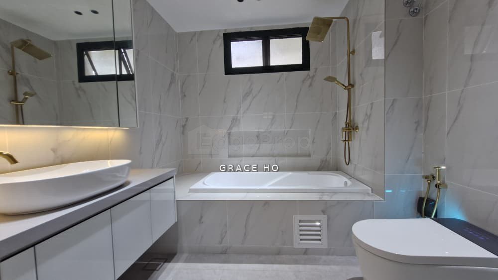 Desa ParkCity (Nadia Parkhomes)