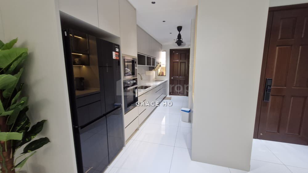 Desa ParkCity (Nadia Parkhomes)
