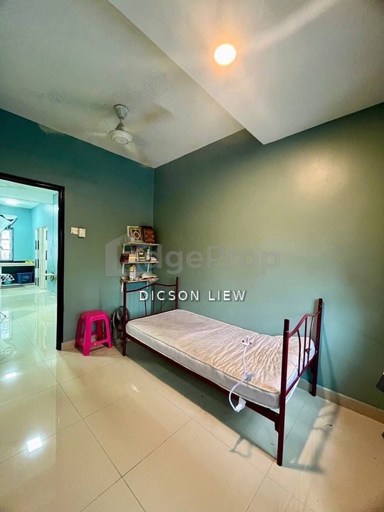 Taman Intan Baiduri, Kepong, Kuala Lumpur two storey terraced house For Rent Move in Condition, Kuala Lumpur, Selayang