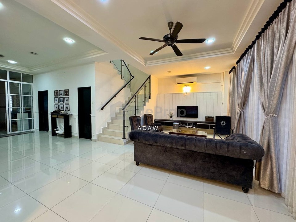 Hot Two Storey Hyperlinked House, Arabella, D'kayangan, Seksyen 13, Shah Alam, Selangor, Shah Alam