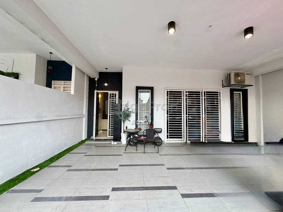 Hot Two Storey Hyperlinked House, Arabella, D'kayangan, Seksyen 13, Shah Alam, Selangor, Shah Alam