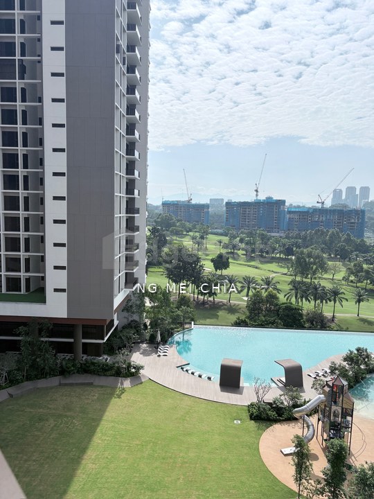 Tastefully ID furnished, brand new 3+1 room unit, affluent neighbourhood, amenities & conveniences within reach, Kuala Lumpur, KL City