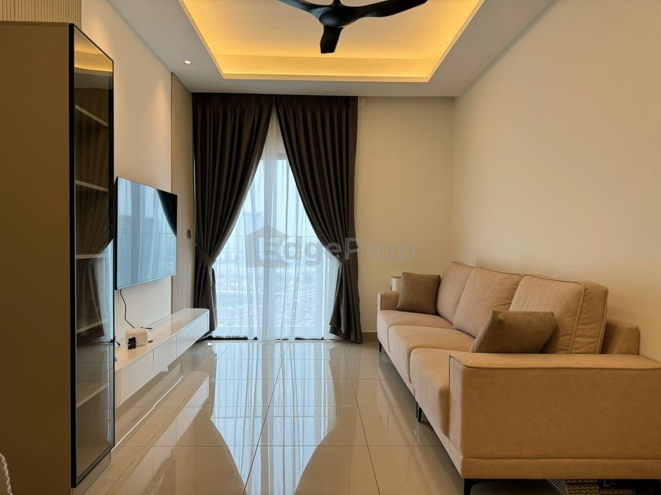 M Oscar Residences