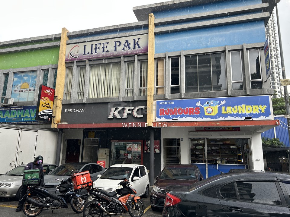 WANGSA BIZ AVENUE