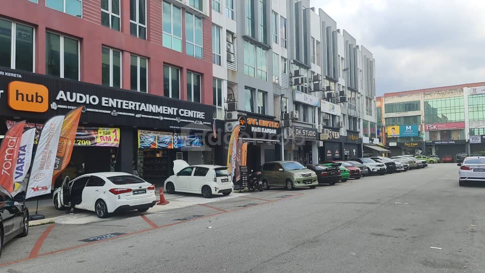 BANDAR PUTERI
