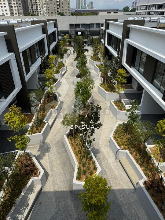 26 Ara Ville 3 storey Landed Property