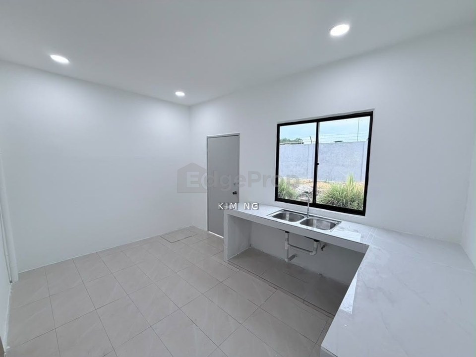Taman Seri Bertam Yong Peng Unblock Unit Awning Plaster Ceiling, Johor, Yong Peng