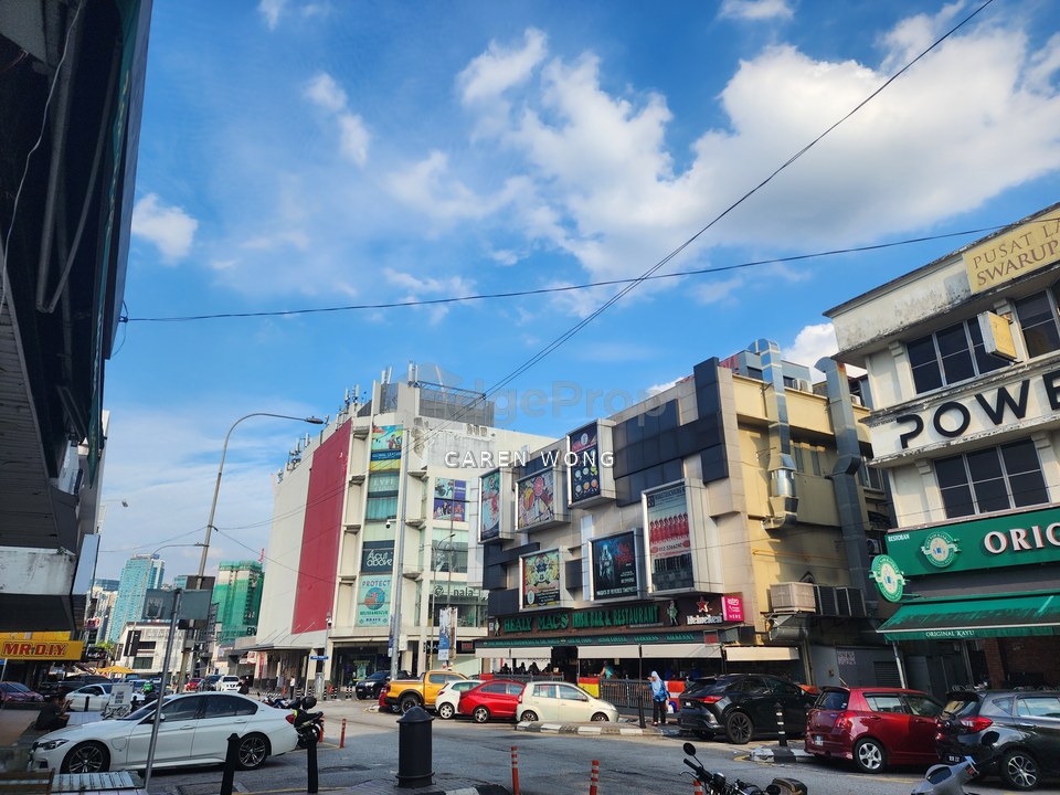 Jalan Terasek 4